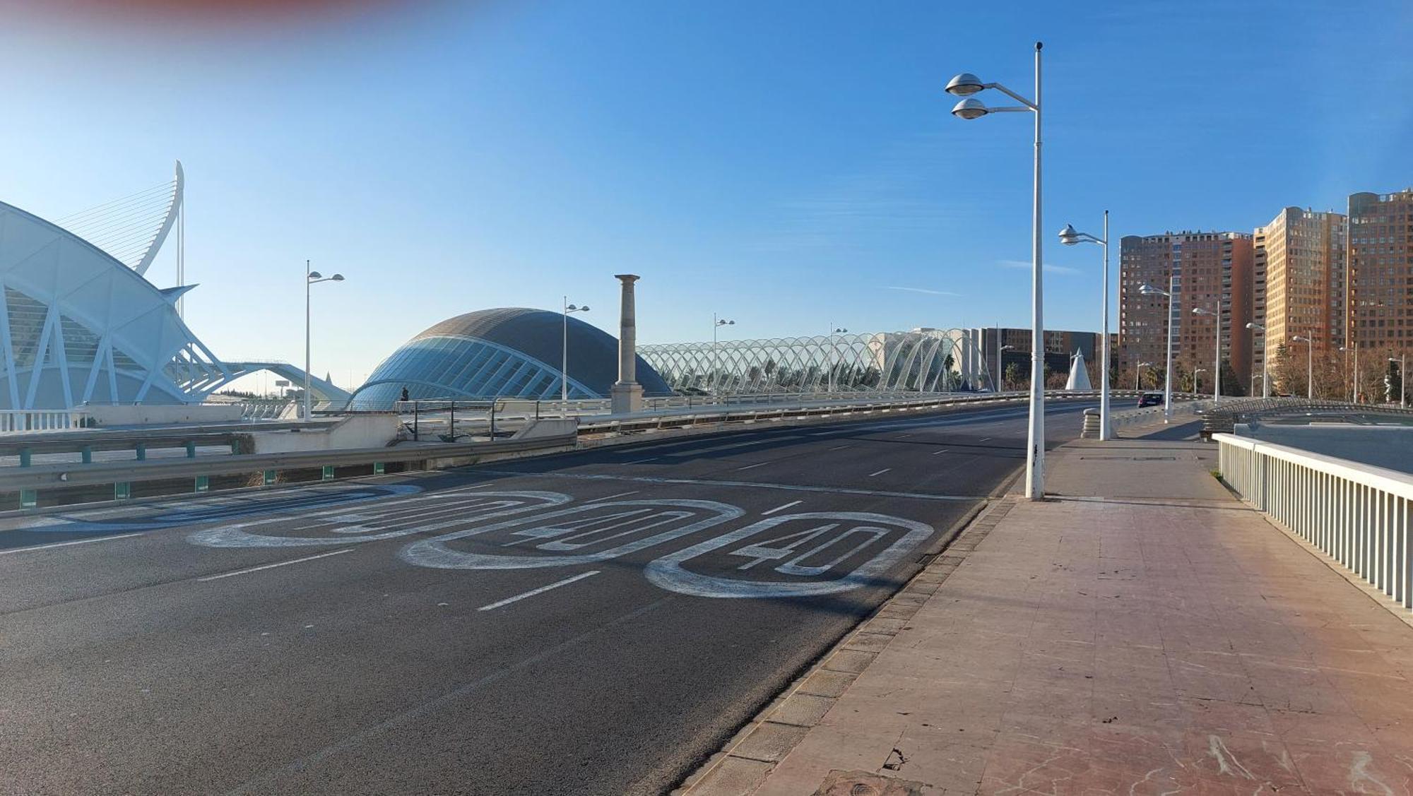 Lyesblb Aparthotel Valencia Exteriör bild