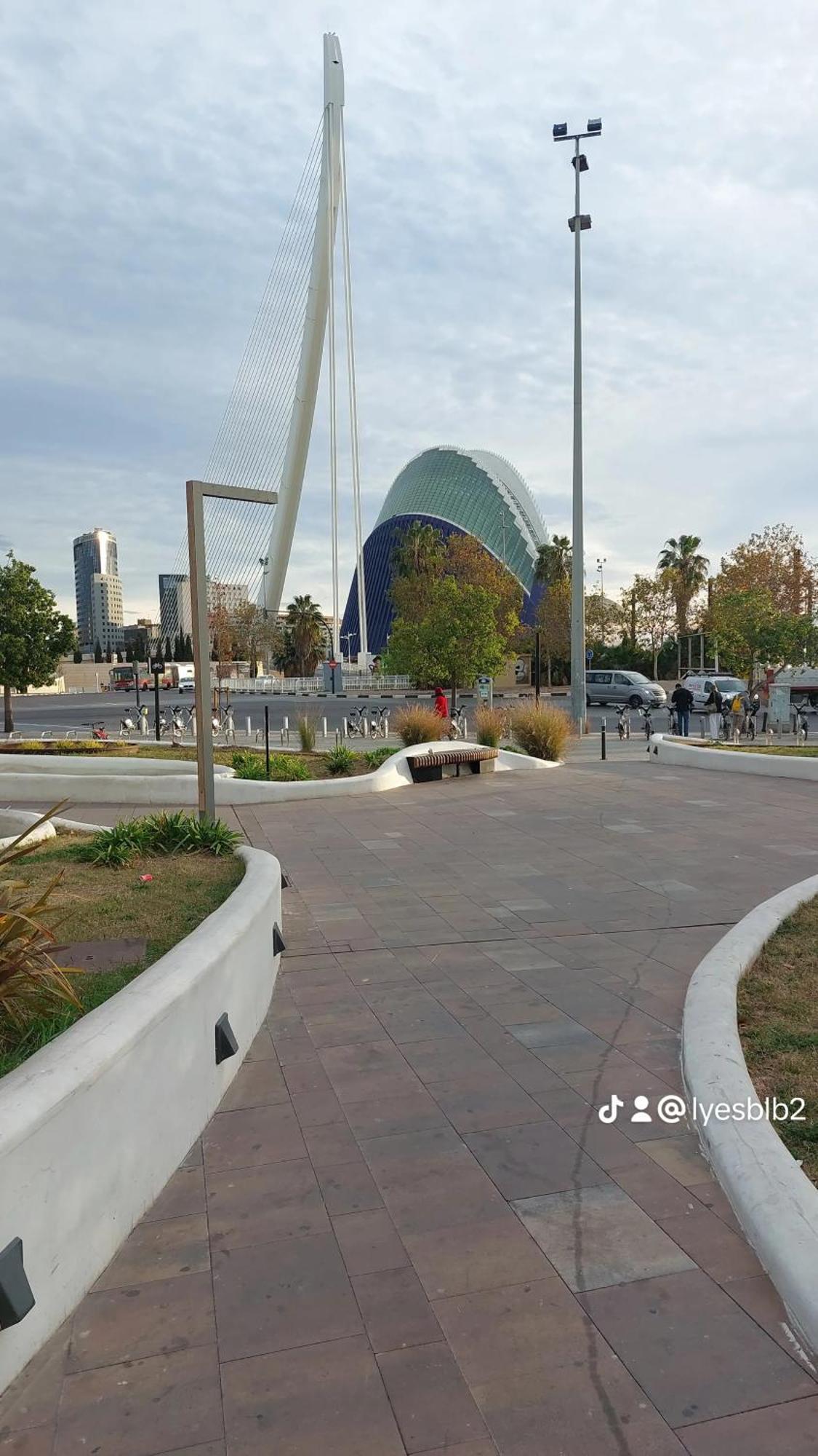 Lyesblb Aparthotel Valencia Exteriör bild