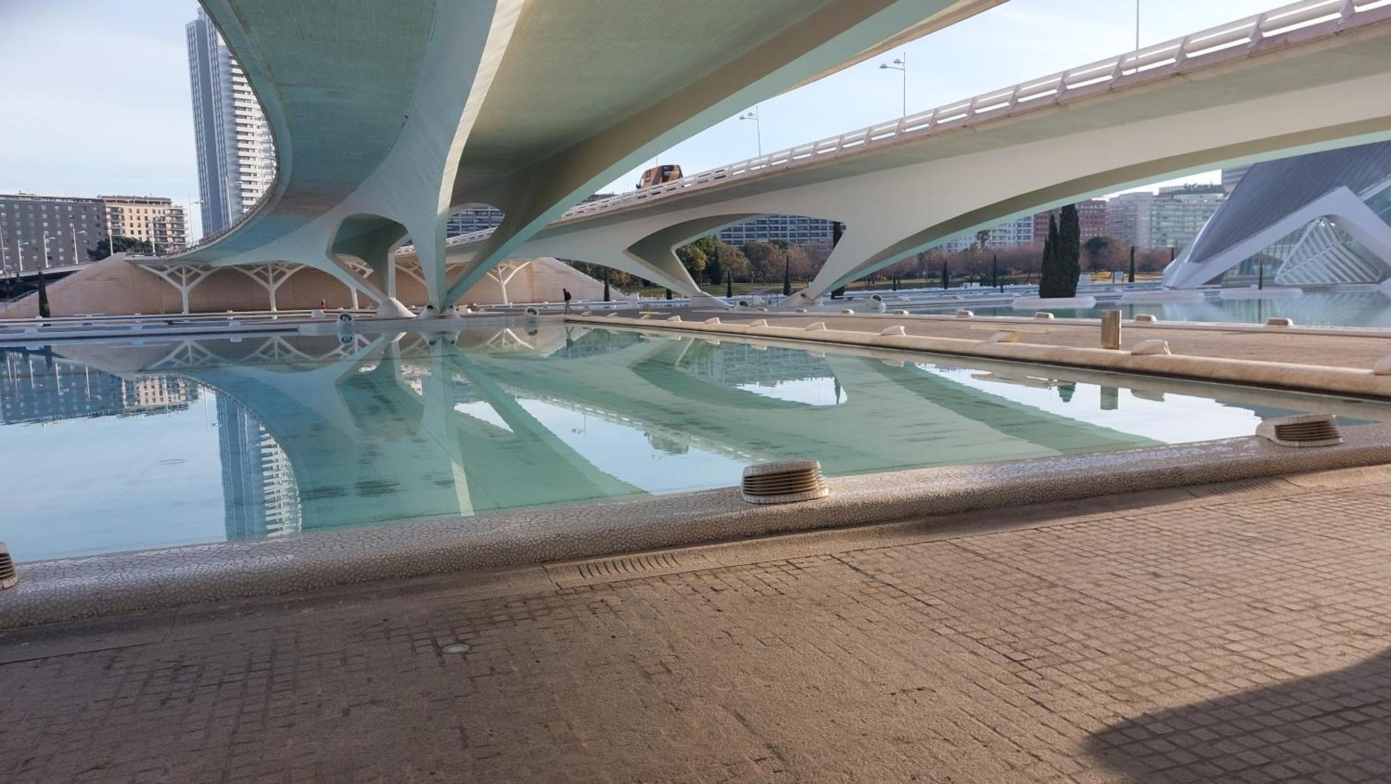 Lyesblb Aparthotel Valencia Exteriör bild